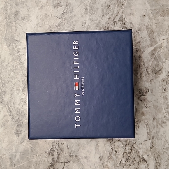 Tommy Hilfiger Watch - Picture 3 of 5